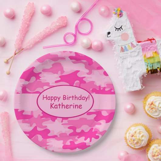 Pink Camouflage Happy Birthday Name Personalisiert Pappteller (Party)