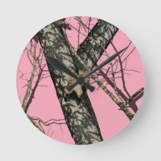 Pink Camouflage Runde Wanduhr