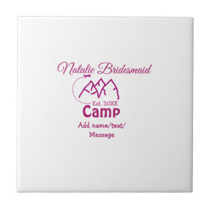 Pink Camp Bridesmaid geben Name Datum Jahr Bachelo Fliese