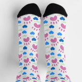 Pink Cat Paws Blue Hearts Green Meow Pattern Socken (Oben)