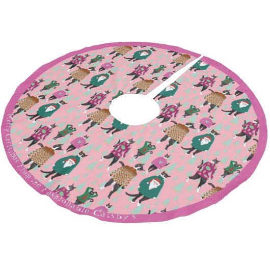 Pink Cats in Ugly Christmas Sweaters Polyester Weihnachtsbaumdecke (Schrägansicht)