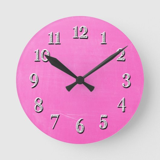 Pink Chalkboard Design Runde Wanduhr (Vorderseite)