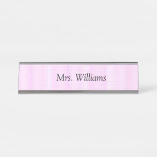 Pink Checkered Name Plate Schreibtischnamensplakette