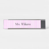 Pink Checkered Name Plate Schreibtischnamensplakette (Vorderseite )