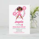 Pink Cheerleader - Afroamerikanischer Geburtstag Einladung (Stehend Vorderseite)