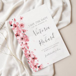 Pink Cherry Blossom Blumenzehen Save The Date<br><div class="desc">Eine moderne,  elegante Blumenhochzeit bewahrt die Dattelkarte mit den Blütenfarben der Aquarellkirsche und der modernen Kalligraphie auf einer handgemachten Papierstruktur. Für ein rustikaleres und künstlerisches Aussehen wählen Sie im rechten Teilfenster den Papiertyp "Felt White".</div>