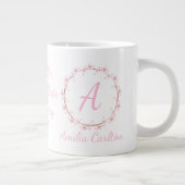 Pink Cherry Blossom Initial Feminine Blumenstrauß Jumbo-Tasse (Rechts)