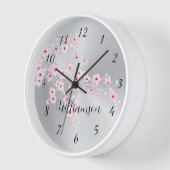 Pink Cherry Blossom Silver Foil Monogramm Uhr (Winkel)