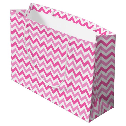 Pink Chevron Breast Cancer Awareness Pattern Große Geschenktüte (Rückseite Schrägansicht)