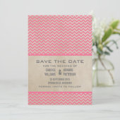 Pink Chic Zickzack Save the Date einladen (Stehend Vorderseite)