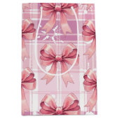 Pink Christmas Kariert Snowflakes Bow Coquette Mittlere Geschenktüte (Vorderseite)