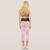 Pink Christmas Snowflakes Boho Pattern Capri Leggings (Rückseite)