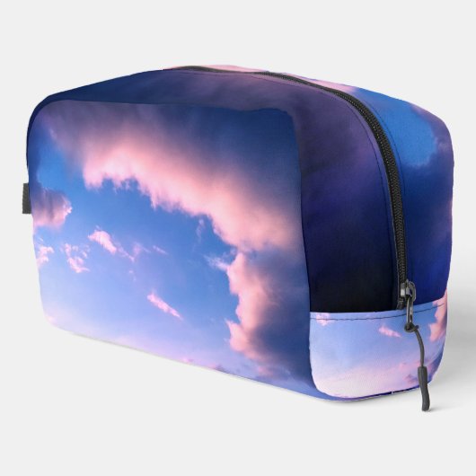 Pink clouds waschbeutel (Rechte Ecke)