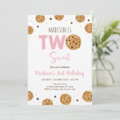 Pink Cookie Zwei süße zweite Geburtstag Einladung (Stehend Vorderseite)