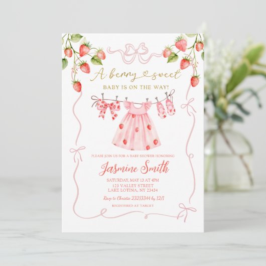 Pink Coquette Baby Kleidung Berry Sweet Baby Dusch Einladung (Stehend Vorderseite)