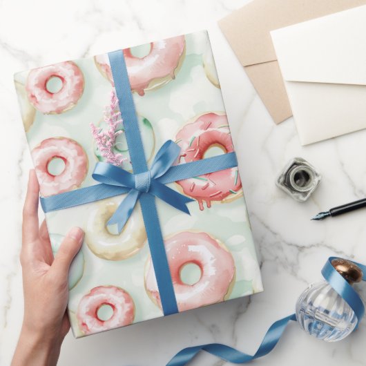Pink Cream Donuts Birthday Geschenkpapier (Schenken)