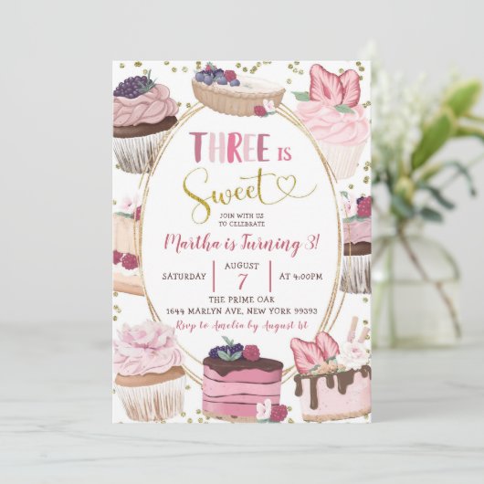 Pink Cupcake Sweet 3. Geburtstag Einladung (Stehend Vorderseite)