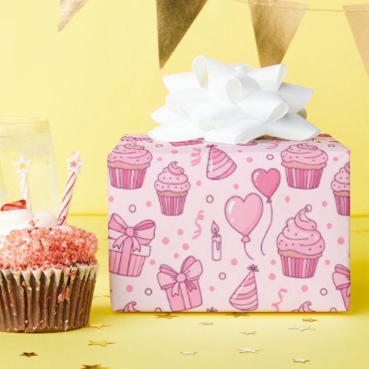 Pink Cupcakes Birthday Wrapping Paper Geschenkpapier (Geburtstagsparty)