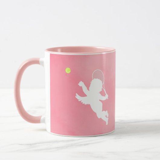 Pink Cupid Tennisspieler und Racket mit Text Tasse (Links)