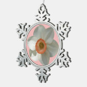 Pink Daffodin Frühlingszeit Blume Schneeflocken Zinn-Ornament (Rechts)