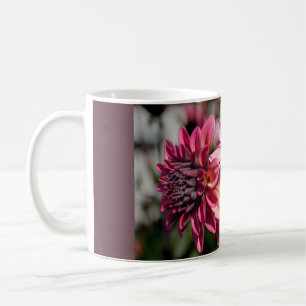 Pink Dahlia – Fine Art Fotografie Kaffeetasse