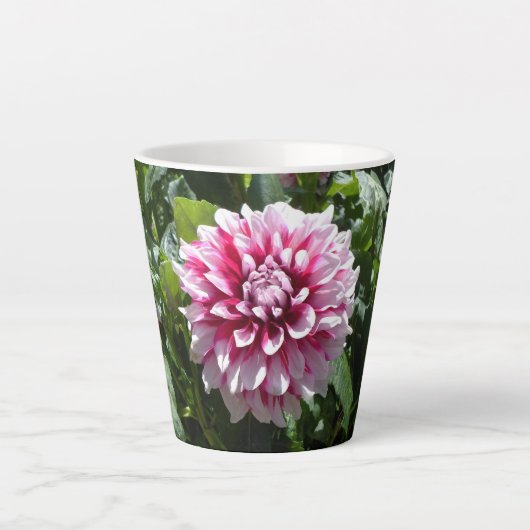 Pink Dahlia Latte Tasse (Vorderseite)