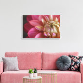 Pink Dahlia Leinwanddruck (Insitu (Wohnzimmer))