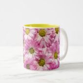 Pink Daises Zweifarbige Tasse (VorderseiteRechts)