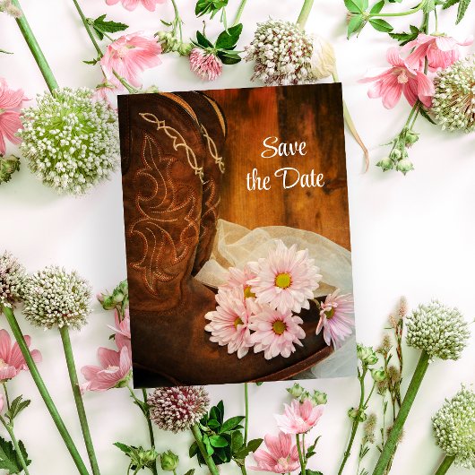 Pink Daisies Cowboy Boots Wedding Save the Date Ankündigungspostkarte