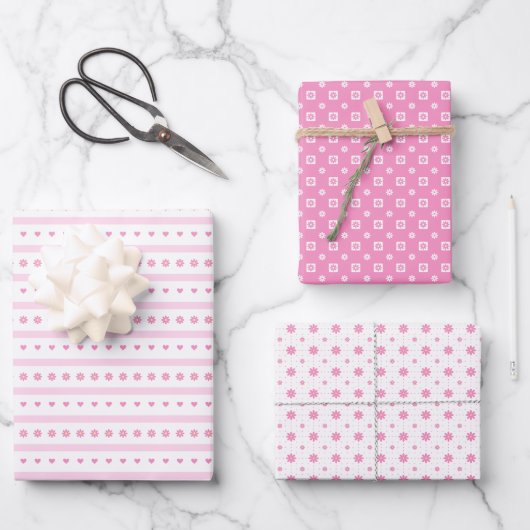 Pink Daisis, Dots and Hearts Wrapping Paper Geschenkpapier Set (Vorderseite)