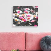 Pink Daisy Blume Leinwanddruck (Insitu (Wohnzimmer))