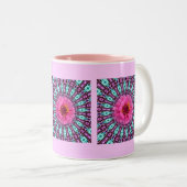 Pink Daisy in Crystal Light Tasse (VorderseiteRechts)