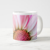 Pink Daisy Jumbo-Tasse (Vorderseite Rechts)