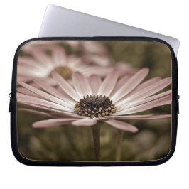 Pink Daisy Laptopschutzhülle