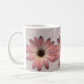 Pink Daisy - Mink Leder Textur Bild Hintergrund Kaffeetasse (Links)