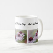 Pink Daisy Watercolor Blume Kaffeetasse (VorderseiteRechts)