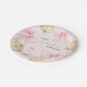 Pink delicate bow Pumpkin Baby Shower Pappteller (Schrägansicht)