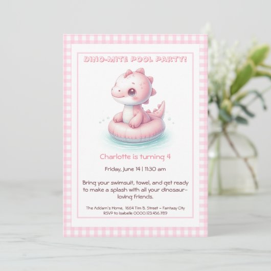 Pink Dino-Mite Birthday Pool Party Einladung (Stehend Vorderseite)