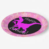 Pink Dinosaur Hide Happy Birthday! Pappteller (Schrägansicht)