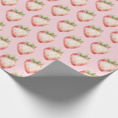 Pink Erdbeere Frucht Geburtstag Geschenkpapier (Ecke)