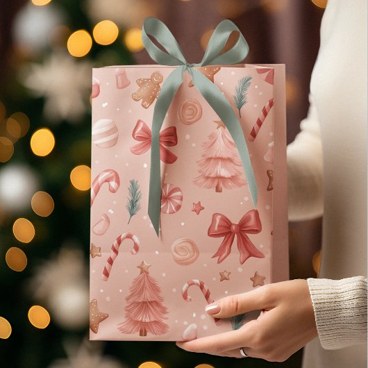 Pink Festive Christmas Whimsical Pattern Gift Bag  Mittlere Geschenktüte