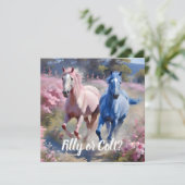 Pink Filly & Blue Colt Western Style Gender Reveal Einladung (Stehend Vorderseite)