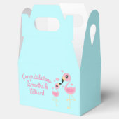 Pink Flamingo Baby Dusche Geschenkschachtel (Geöffnet)