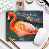 Pink Flamingo Foto wagt es, ein anderes Skript zu  Mousepad