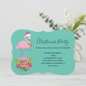 Pink Flamingo in Weihnachtsmannmütze Whimsisches W Einladung (Stehend Vorderseite)
