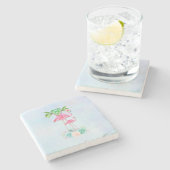 Pink Flamingo Momma & Baby mit Palmen Bäumen Steinuntersetzer (Seitenansicht)