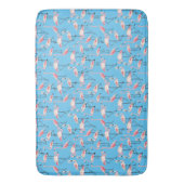 Pink Flamingo Muster auf blau Badematte (Vorderseite Vertikal)