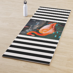 Pink Flamingo Schwarz-weiß Stripe Dare Different Yogamatte