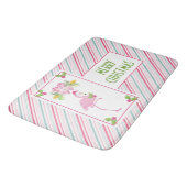 Pink Flamingo Tropical Christmas Badematte (Schrägansicht)