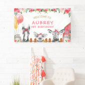 Pink Floral Barnyard Farm Hof Birthday Banner (Insitu)